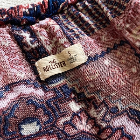 Hollister Boho Off-the-Shoulder Ruffle Crop Top – Size Small - Picture 6 of 10